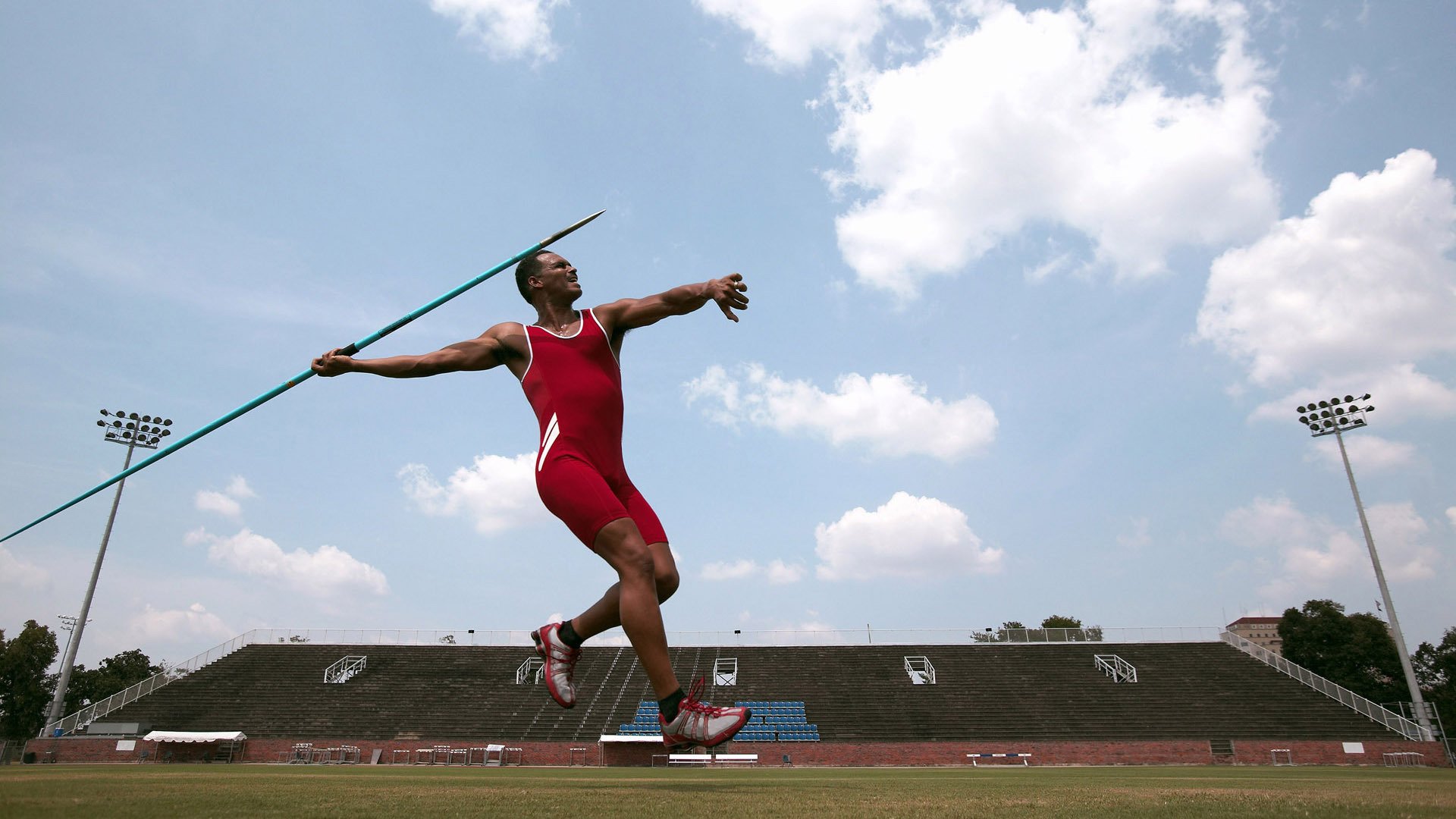 球场福利：运动员们的慈善行动集锦，善待运动员